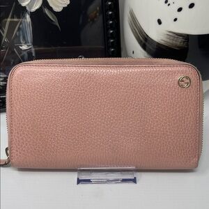 Gucci Pink Leather interlocking G Wallet